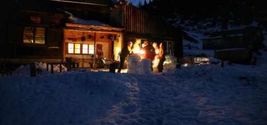 hochmoelbinghuette-woerschach-totesgebirge-schneebar-winter-david-schuster