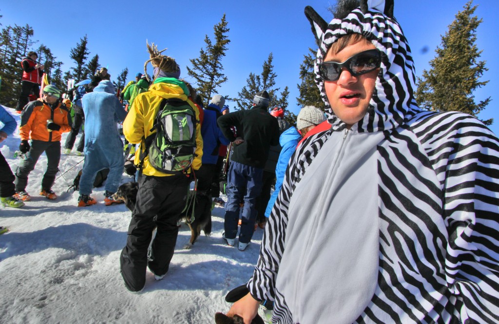 lahngangparty-skitour-lahngangkogel-fasching-skitour-steiermark-admont-trieben-bikefex-pedalritterinnen_9462