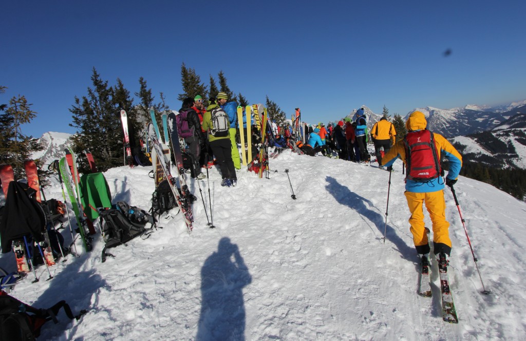 lahngangparty-skitour-lahngangkogel-fasching-skitour-steiermark-admont-trieben-bikefex-pedalritterinnen_9467